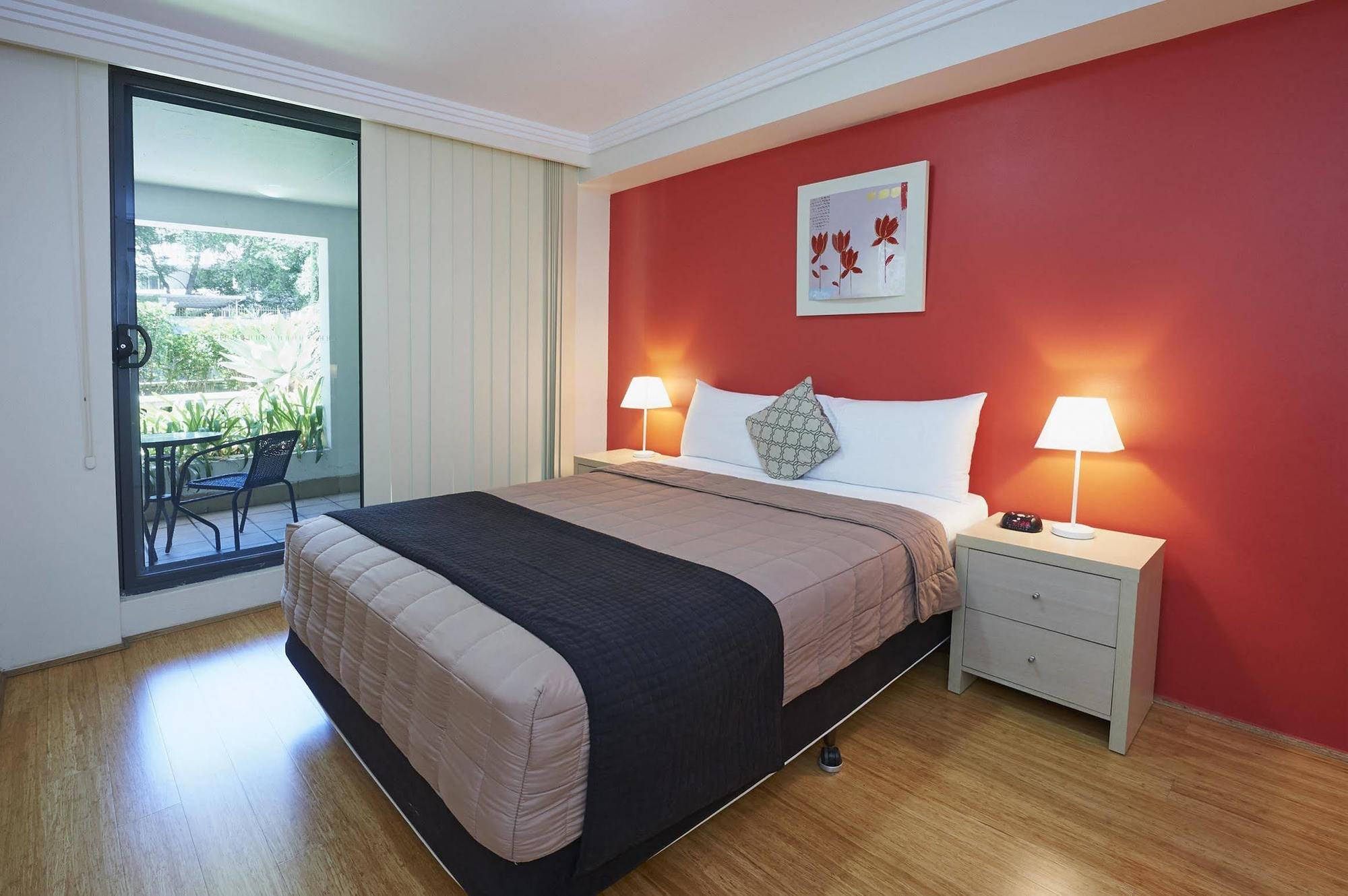 Waldorf Randwick Serviced Apartments Esterno foto